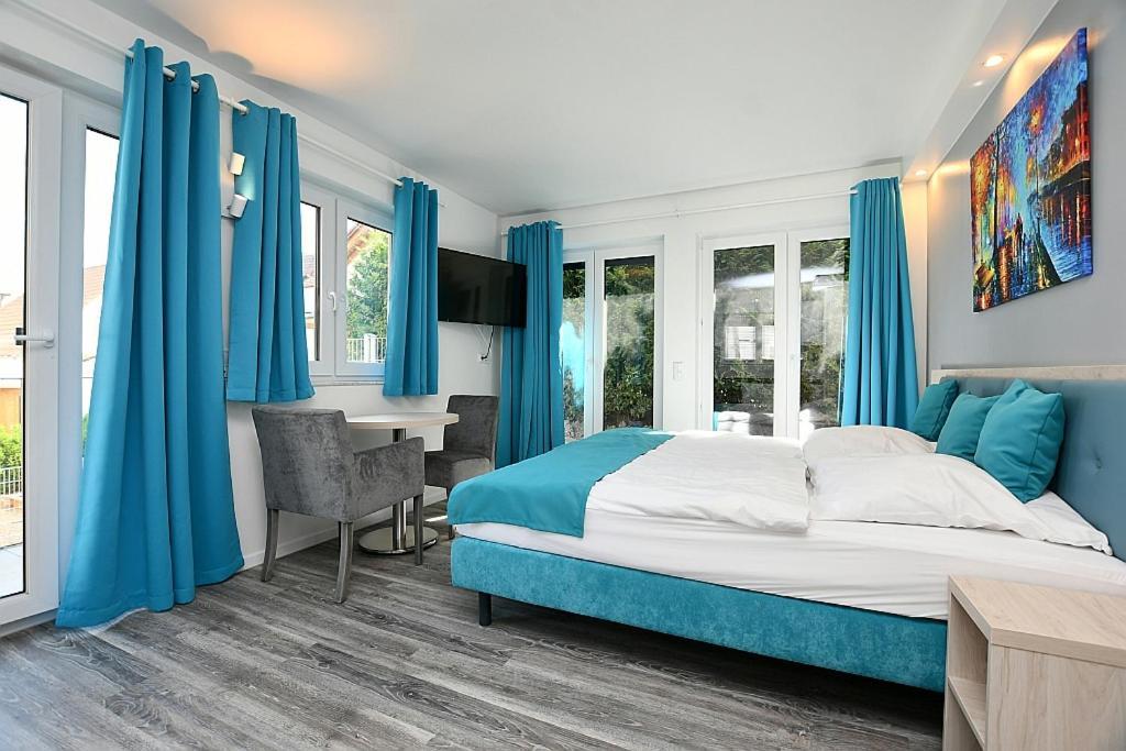 City-Hotel Zuffenhausen - Apartments Stoccarda Esterno foto