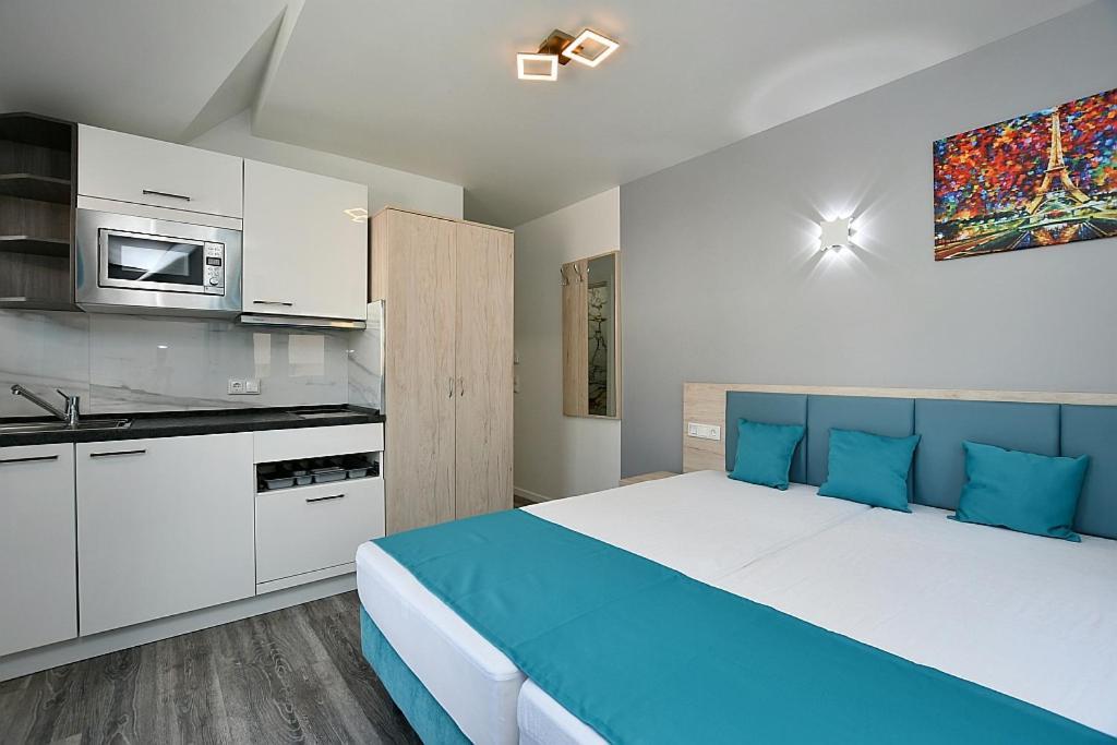 City-Hotel Zuffenhausen - Apartments Stoccarda Esterno foto